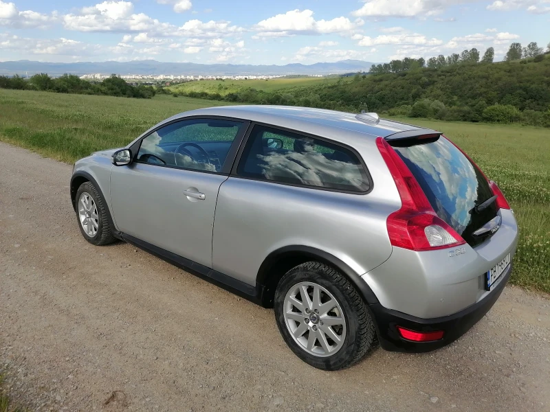 Volvo C30 1.6HDI, снимка 3 - Автомобили и джипове - 51174581