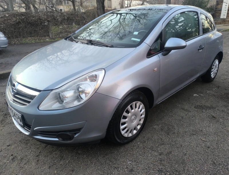 Opel Corsa D, снимка 1 - Автомобили и джипове - 48743833