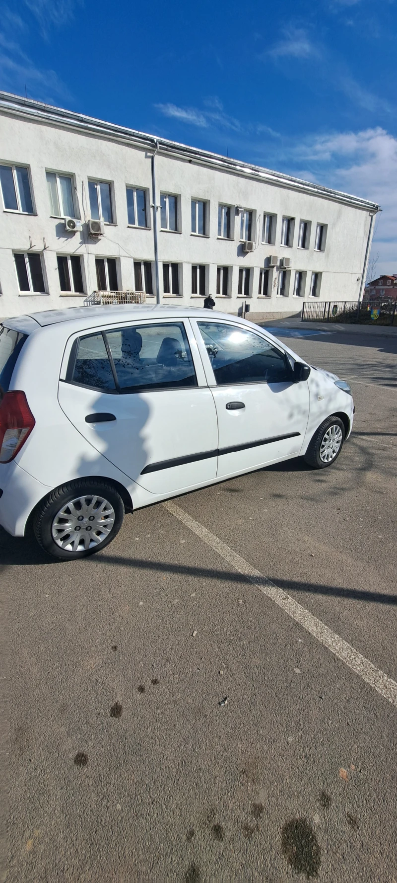 Hyundai I10 1.1 Газ, снимка 3 - Автомобили и джипове - 49419571