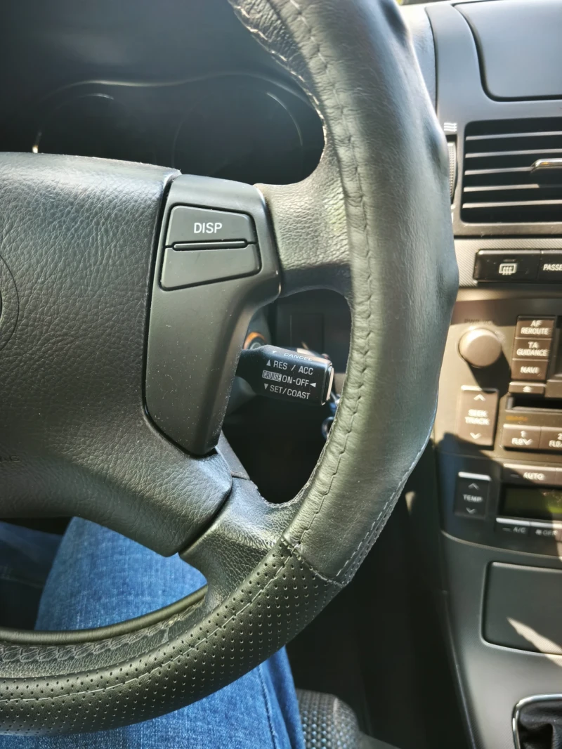 Toyota Avensis 2.0 d4d 126hp. 2009г.  6 степенна скоростна кутия , снимка 13 - Автомобили и джипове - 50333274