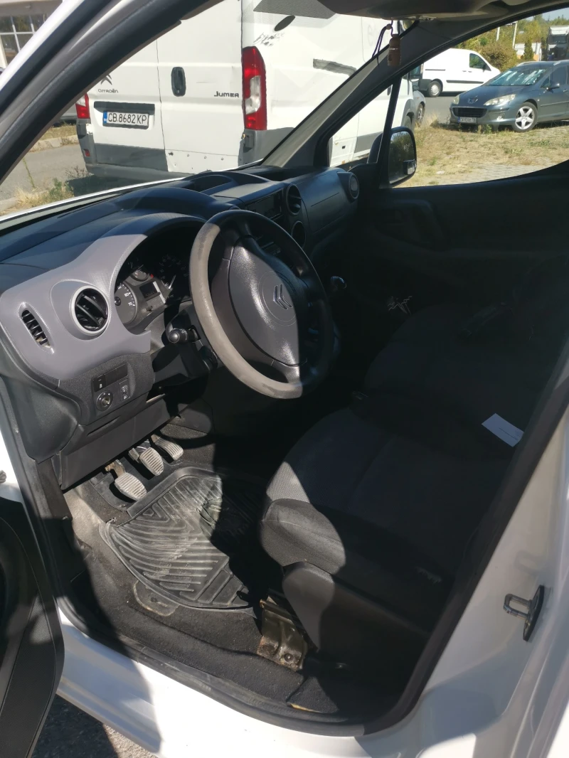 Citroen Berlingo, снимка 7 - Автомобили и джипове - 51910548
