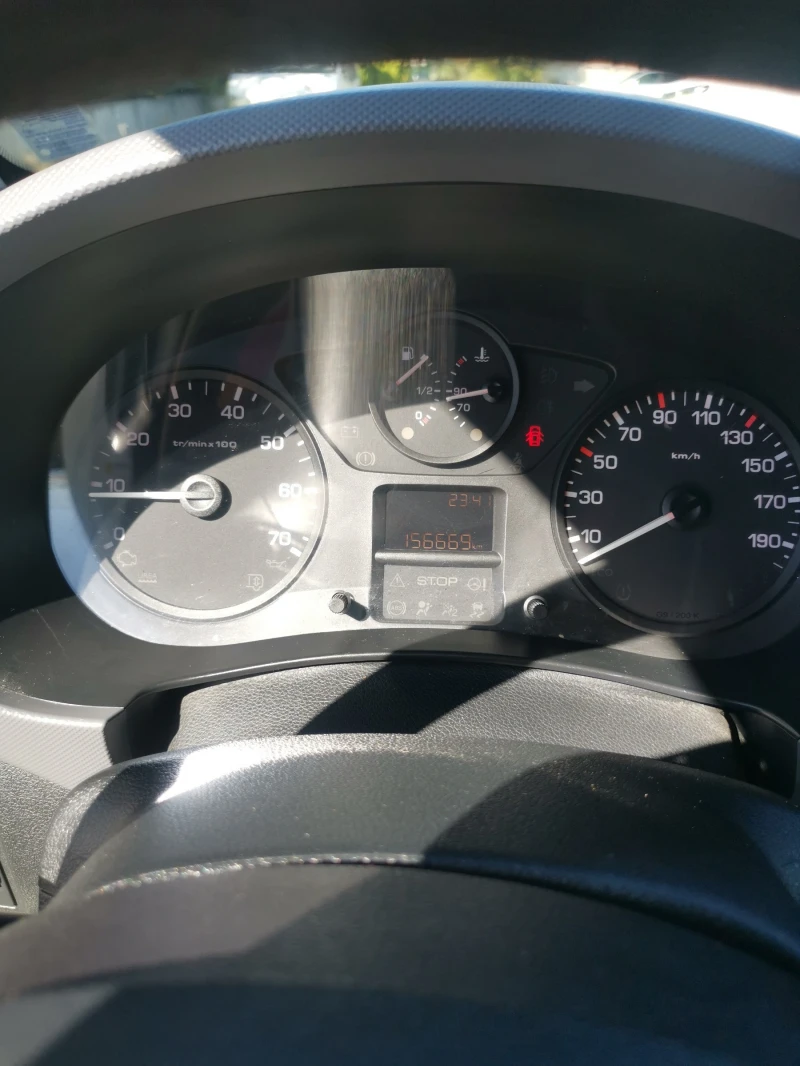 Citroen Berlingo, снимка 5 - Автомобили и джипове - 51910548