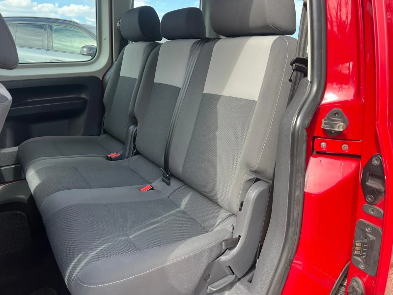 VW Caddy Life пътник, снимка 4 - Автомобили и джипове - 52132344