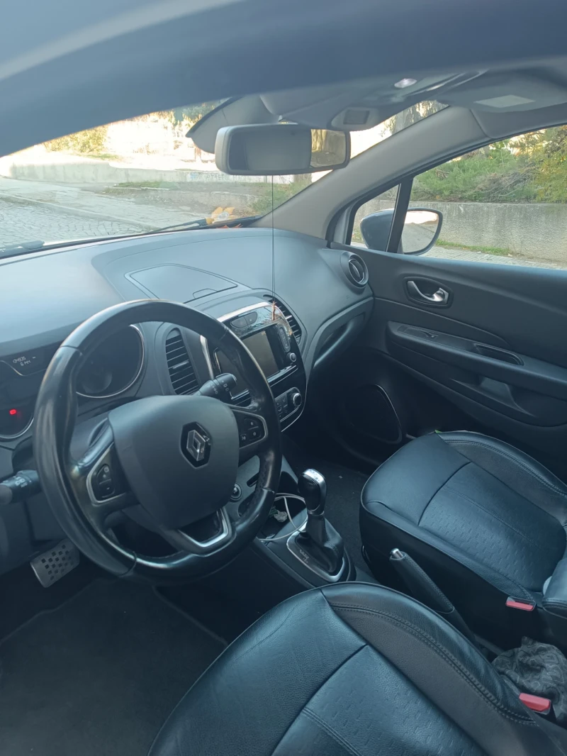 Renault Captur Dci, снимка 10 - Автомобили и джипове - 52434237