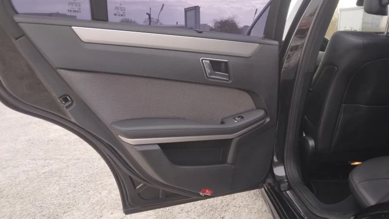 Mercedes-Benz E 350 Mercedes-Benz E-Klasse E 350 CDI 4Matic BlueEffici, снимка 6 - Автомобили и джипове - 52472937