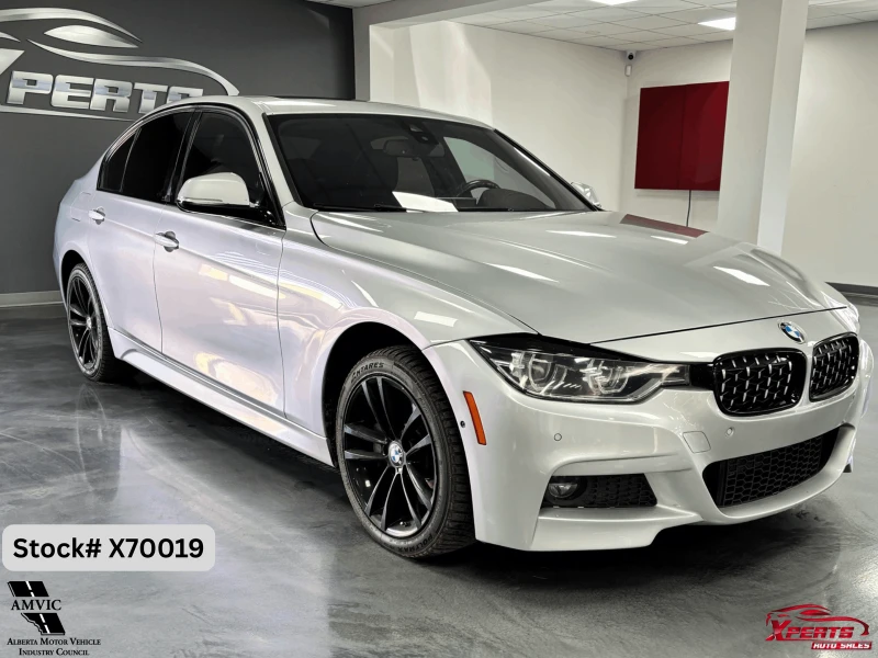 BMW 330 XDRIVE M PACK* HEAD UP* HARMAN* LANE ASSIST* 360, снимка 3 - Автомобили и джипове - 52551914
