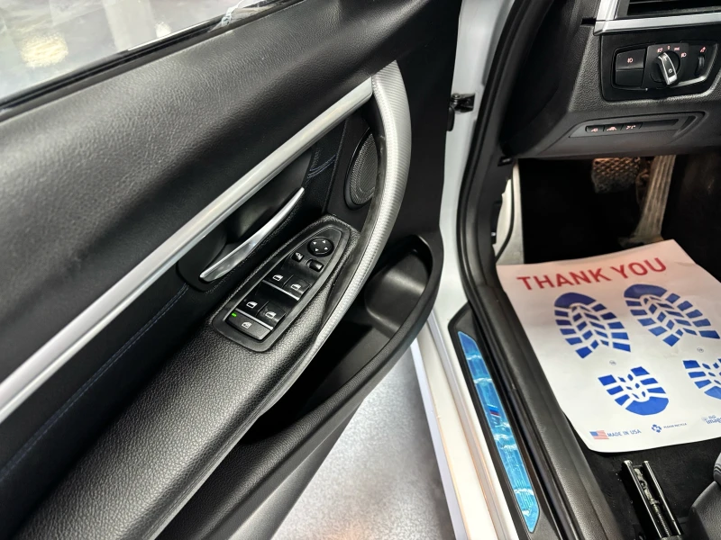 BMW 330 XDRIVE M PACK* HEAD UP* HARMAN* LANE ASSIST* 360, снимка 14 - Автомобили и джипове - 52551914