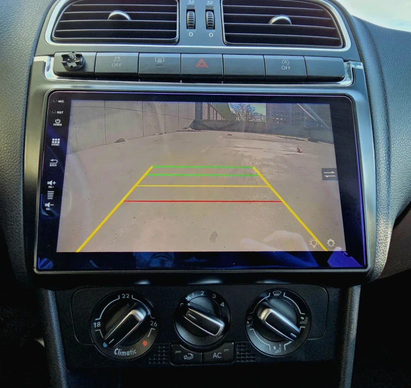 VW Polo 1.6TDI, снимка 10 - Автомобили и джипове - 52564164