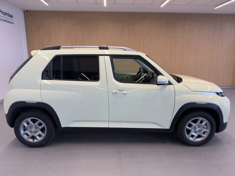 Hyundai Inster 49 kWh EXCLUSIVE, снимка 6 - Автомобили и джипове - 52661034