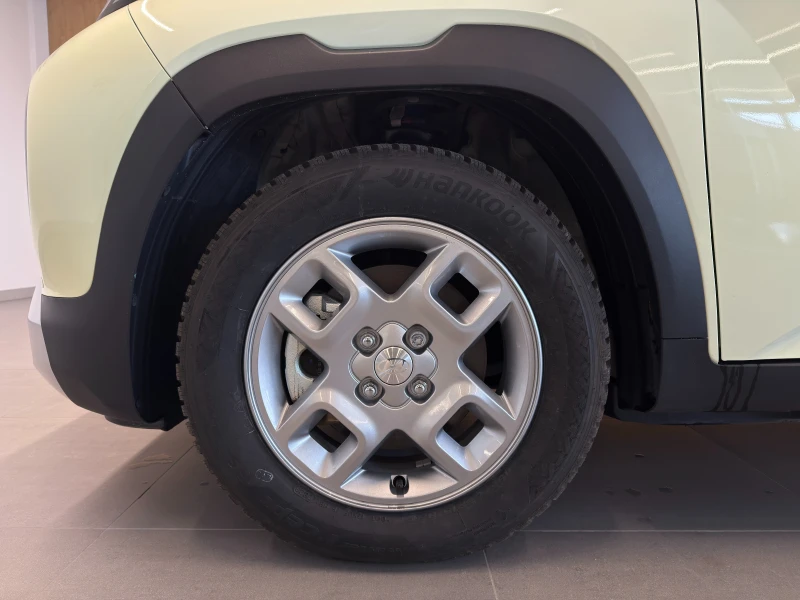 Hyundai Inster 49 kWh EXCLUSIVE, снимка 9 - Автомобили и джипове - 52661034