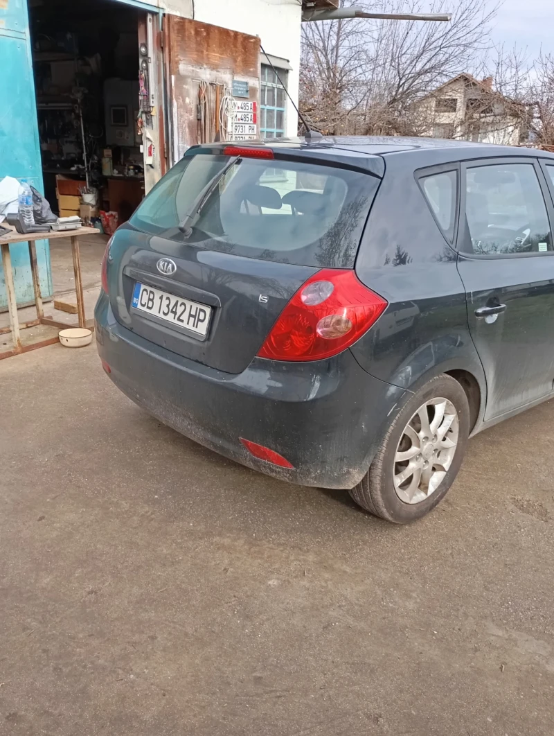 Kia Ceed, снимка 3 - Автомобили и джипове - 52677565