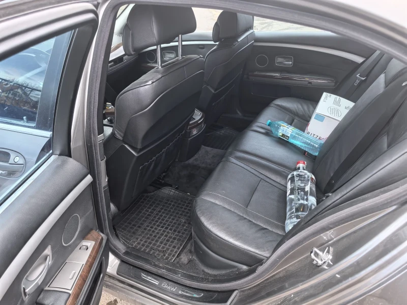 BMW 730, снимка 13 - Автомобили и джипове - 53045666