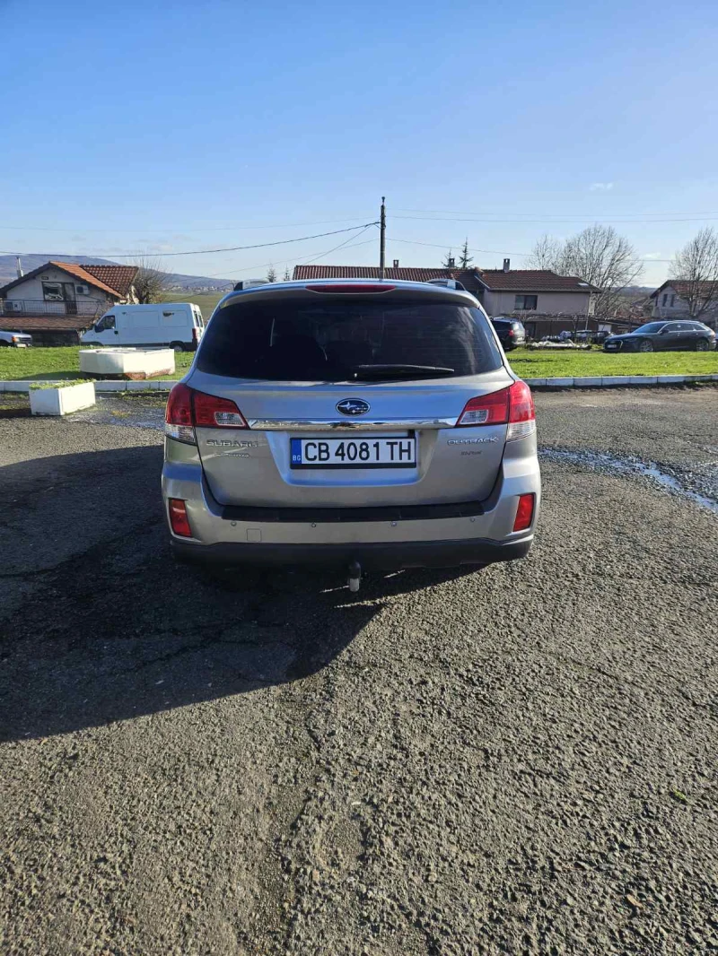 Subaru Outback 2.5, снимка 14 - Автомобили и джипове - 53056111