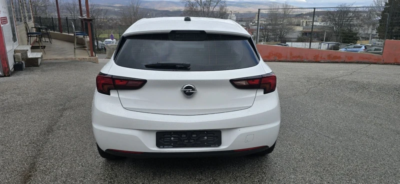 Opel Astra 1.6 cdti-sport, снимка 4 - Автомобили и джипове - 53284608