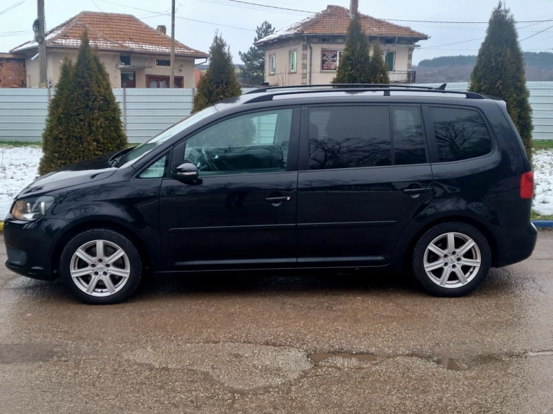 VW Touran 1.4 TSI Ecofuel, снимка 9 - Автомобили и джипове - 53364050