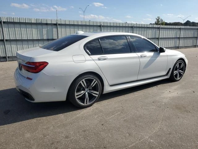 BMW 750 M SPORT LINE, снимка 4 - Автомобили и джипове - 47899773