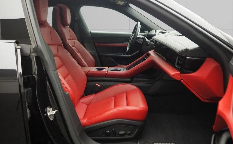 Porsche Taycan  - изображение 7