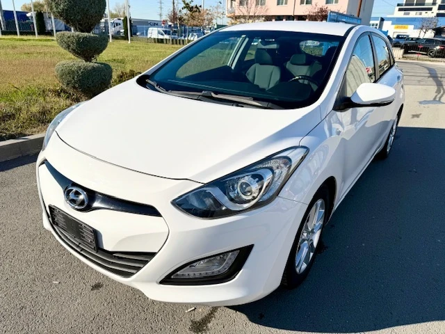 Hyundai I30 1.6CRDI-2014г - изображение 6