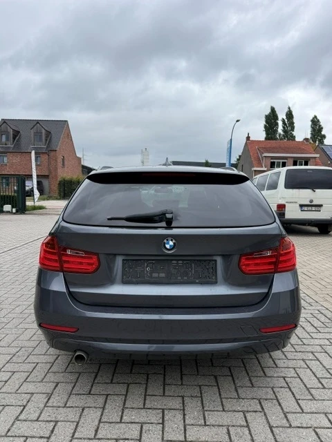 BMW 318 KEYLESS/MEMORY/ПОДГРЕВ/КОЖА/HIFI, снимка 5 - Автомобили и джипове - 56630083