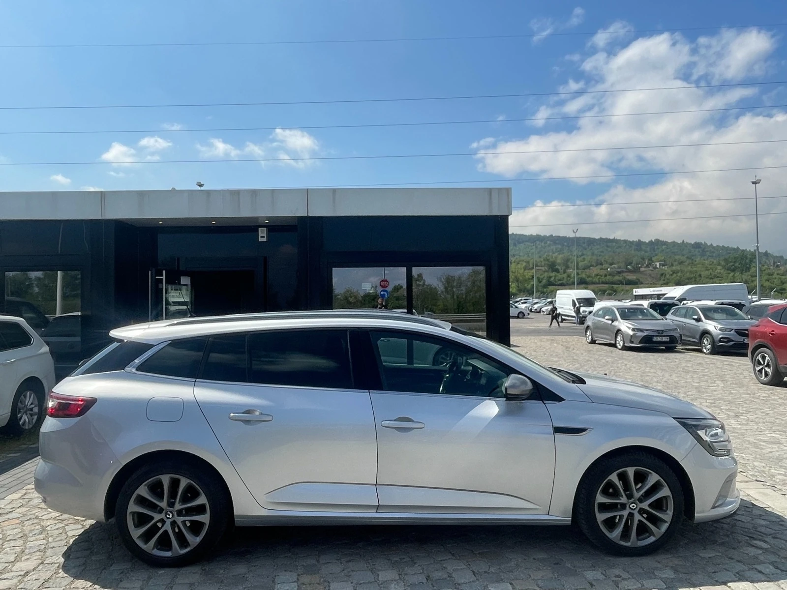 Renault Megane 1.5dCi, 110к.с GT LINE - изображение 7