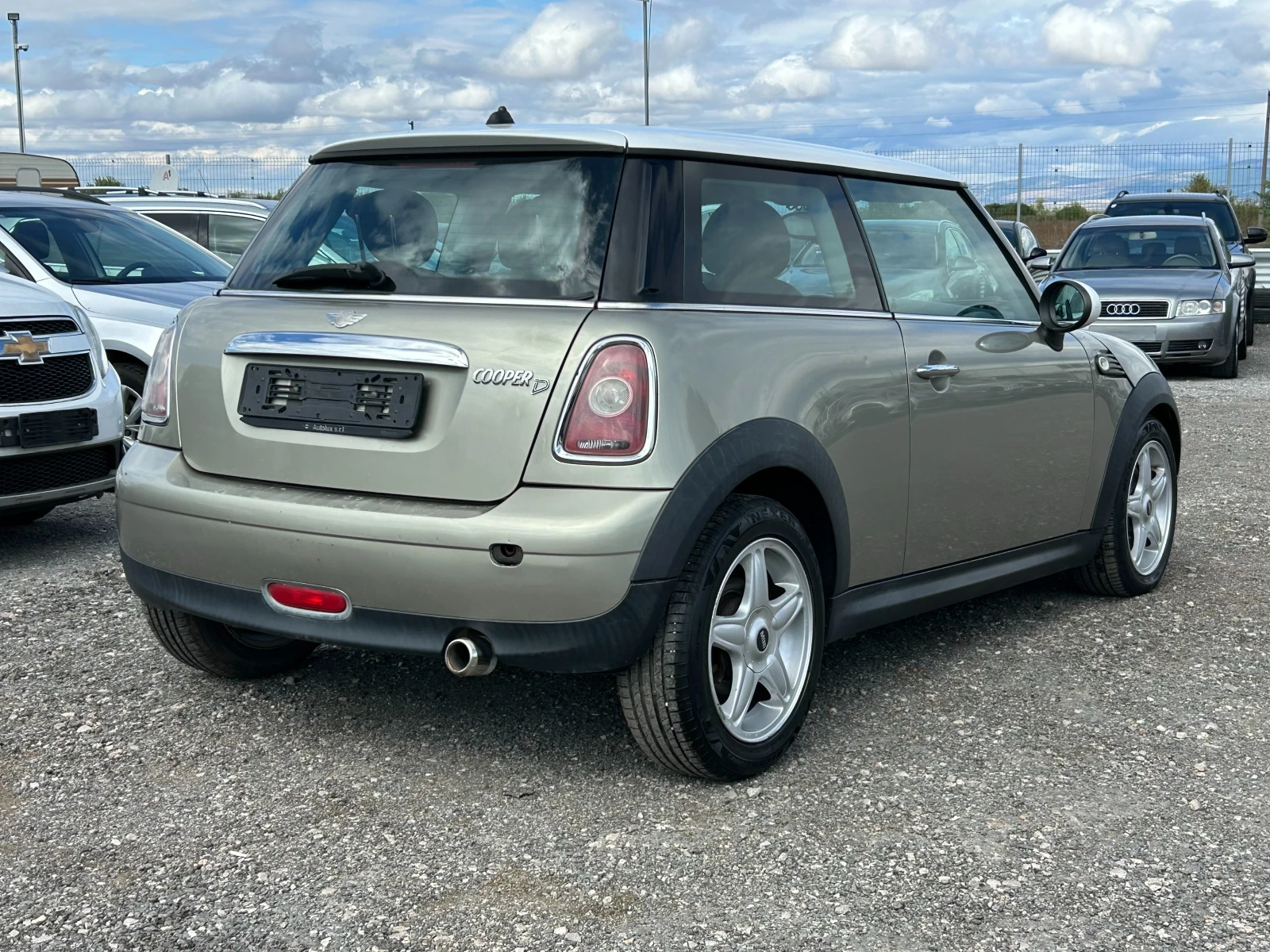 Mini Cooper Face* Diesel - изображение 5