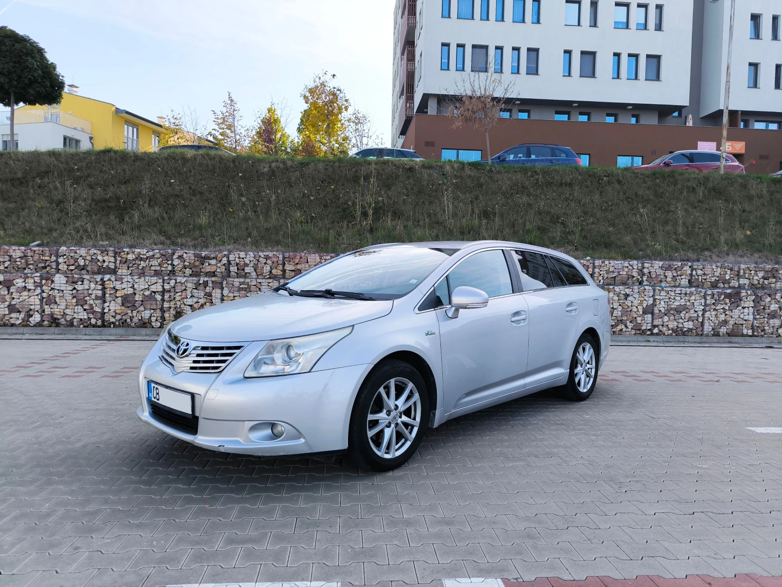 Toyota Avensis 2.2 Diesel, 150 hp - изображение 4