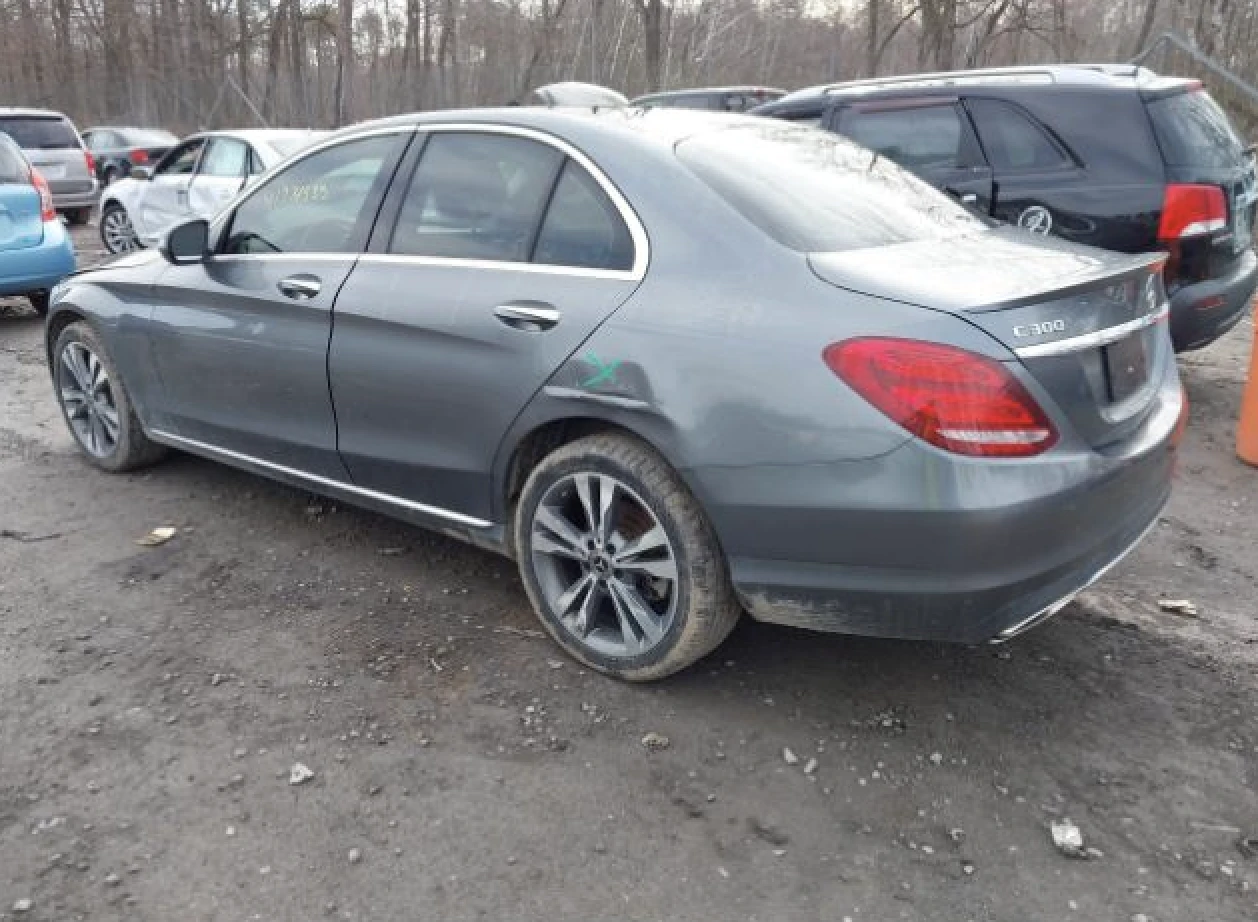 Mercedes-Benz C 300 4MATIC* BURMESTER* KEYLESS* ПОДГРЕВ* ПАНОРАМА - изображение 4