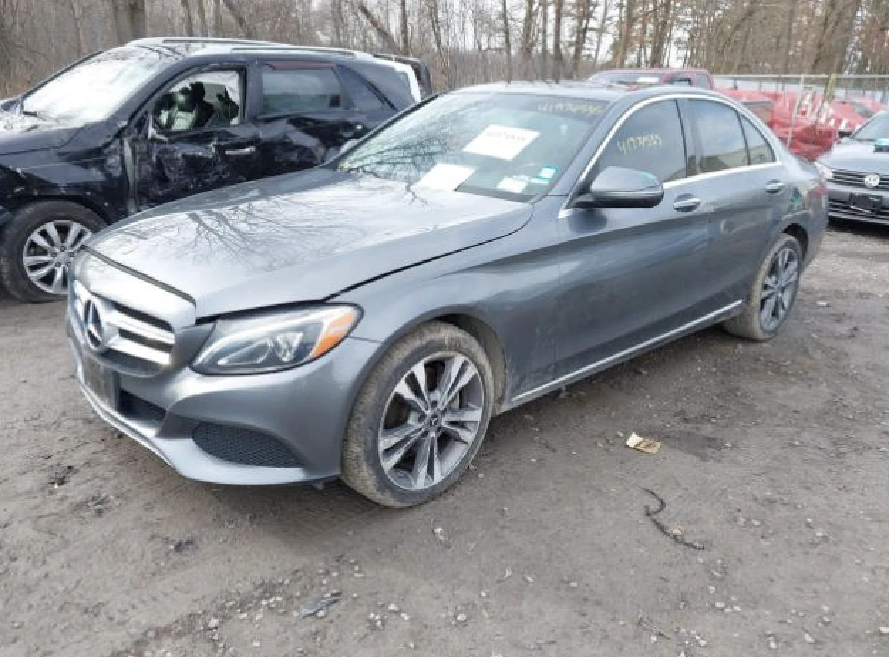 Mercedes-Benz C 300 4MATIC* BURMESTER* KEYLESS* ПОДГРЕВ* ПАНОРАМА - изображение 3