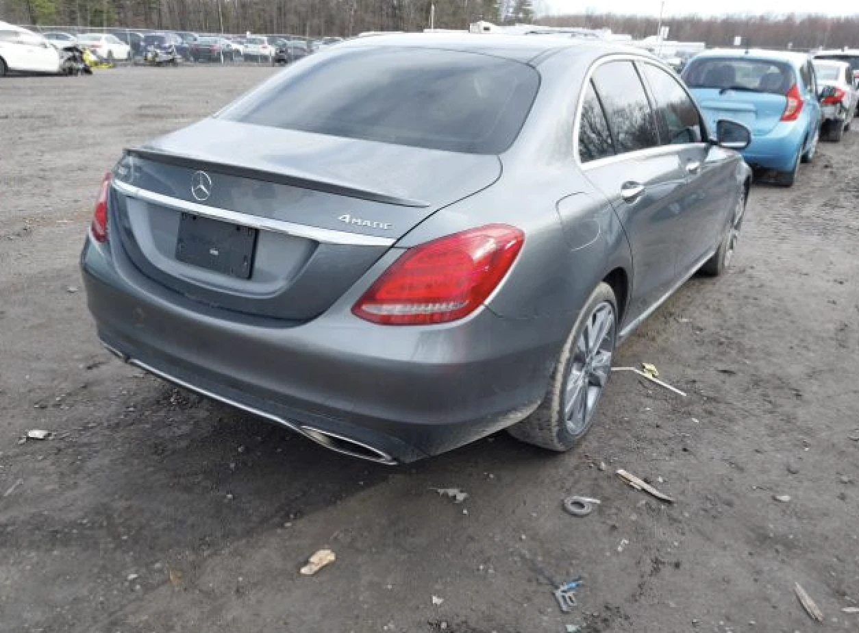 Mercedes-Benz C 300 4MATIC* BURMESTER* KEYLESS* ПОДГРЕВ* ПАНОРАМА - изображение 6
