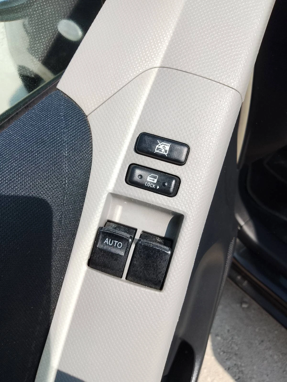 Toyota Yaris 1.0бен. 60коня | Mobile.bg — изображение 14