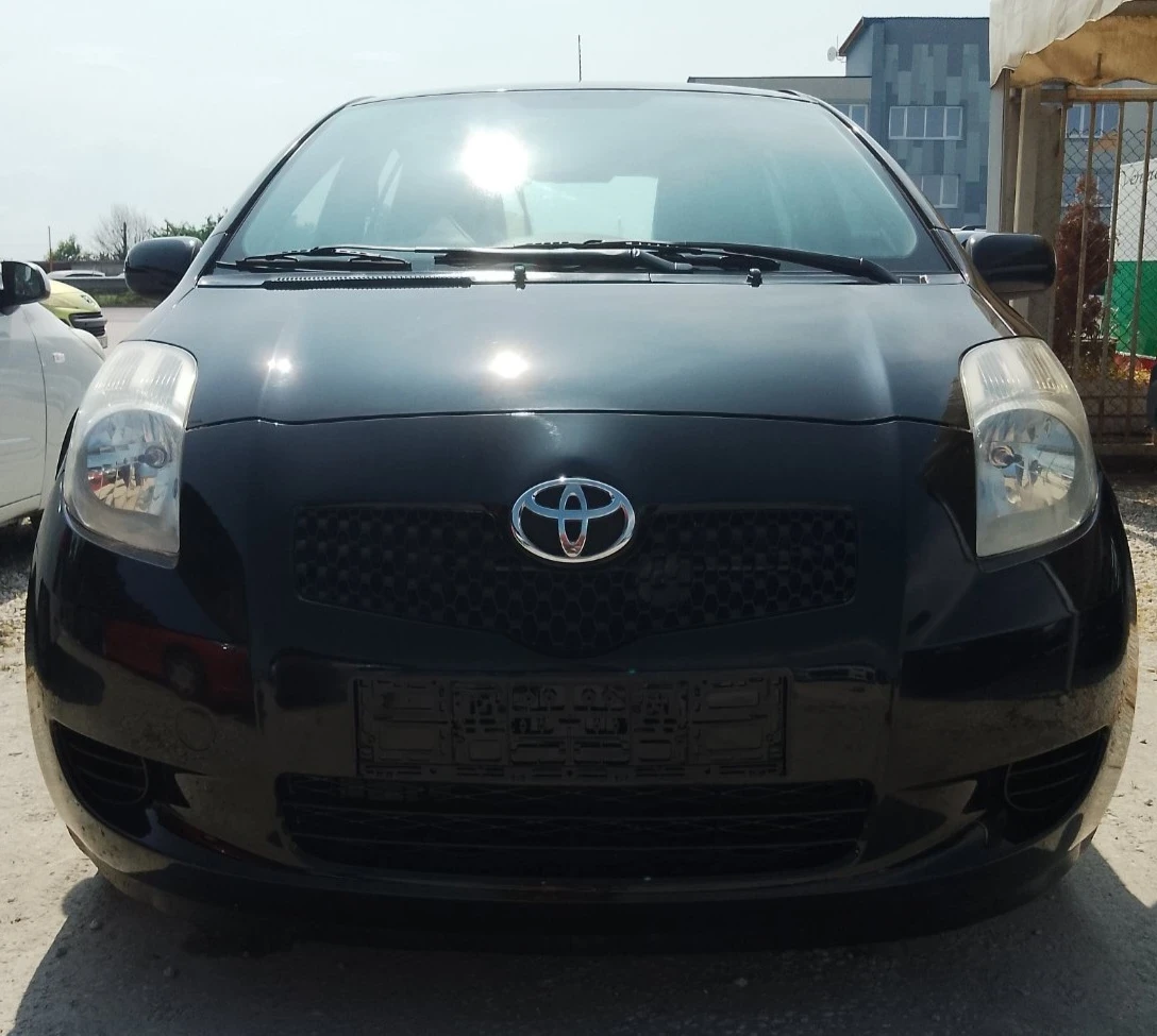 Toyota Yaris 1.0бен. 60коня - изображение 6