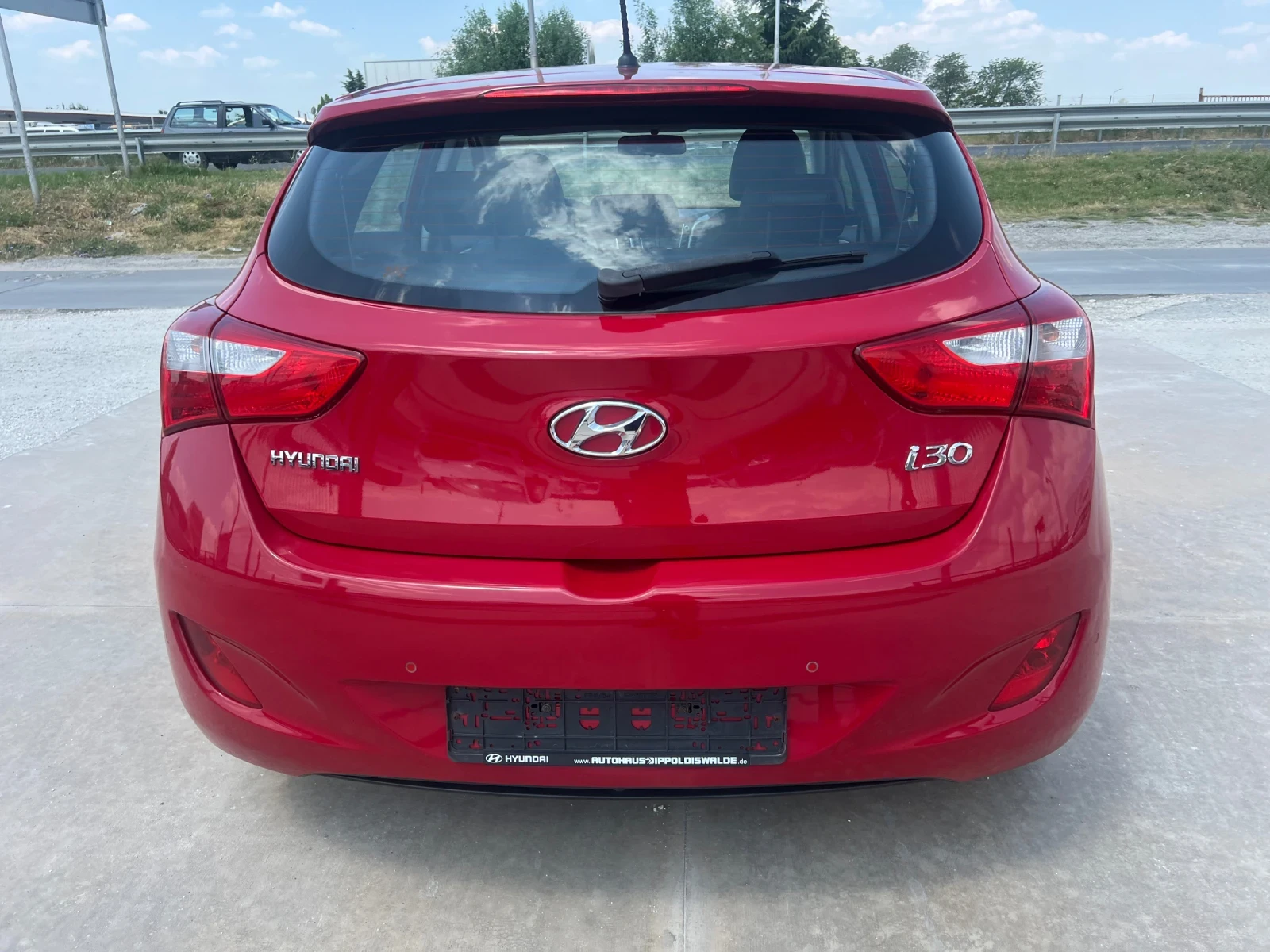 Hyundai I30 1.4i-Klima - изображение 6