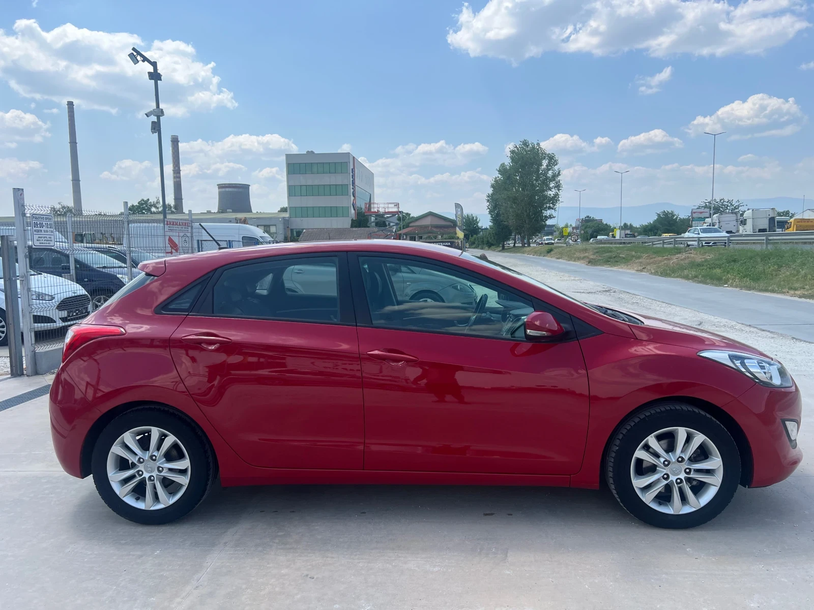 Hyundai I30 1.4i-Klima - изображение 4