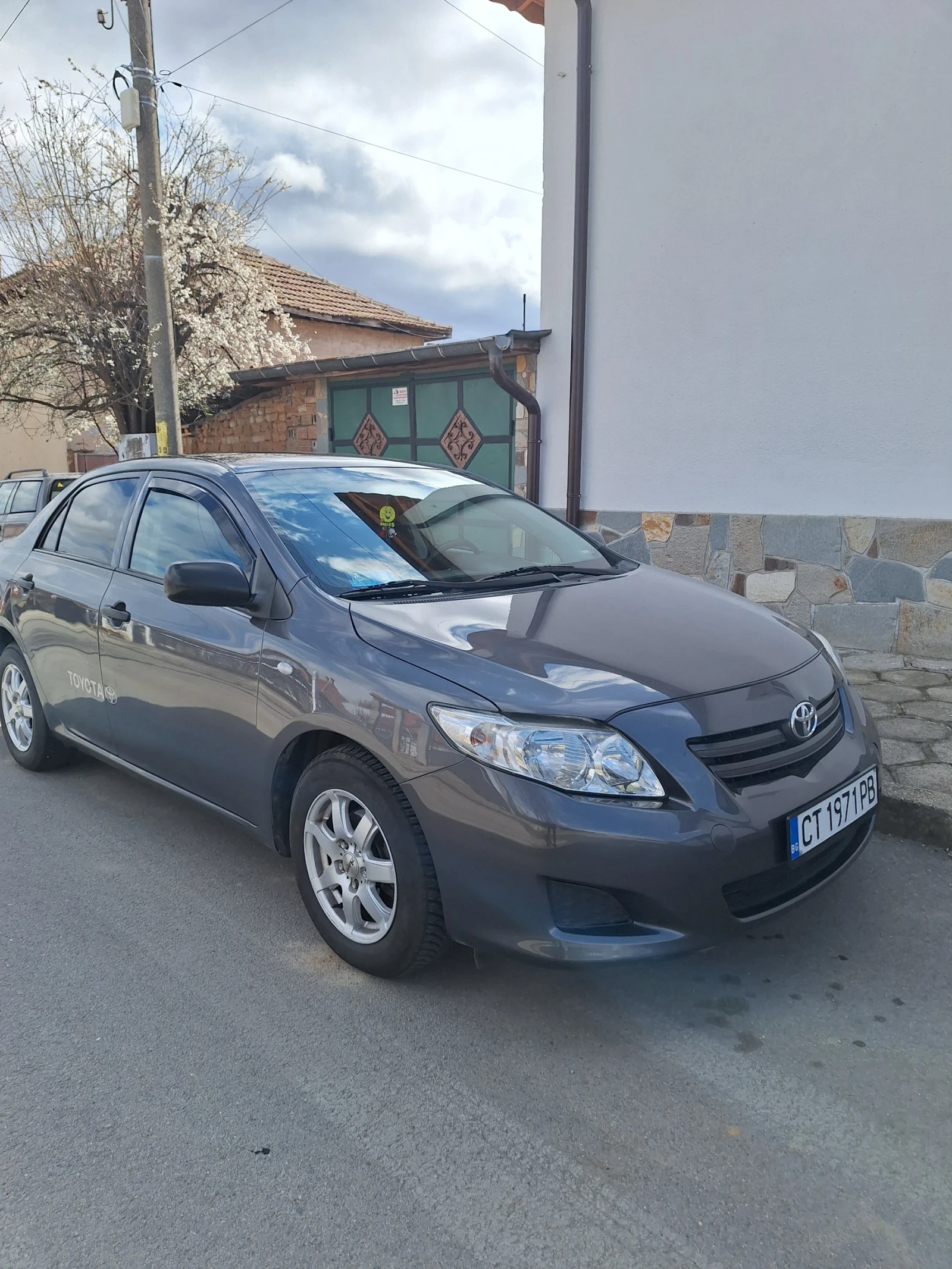 Toyota Corolla 1.4D4D - изображение 3