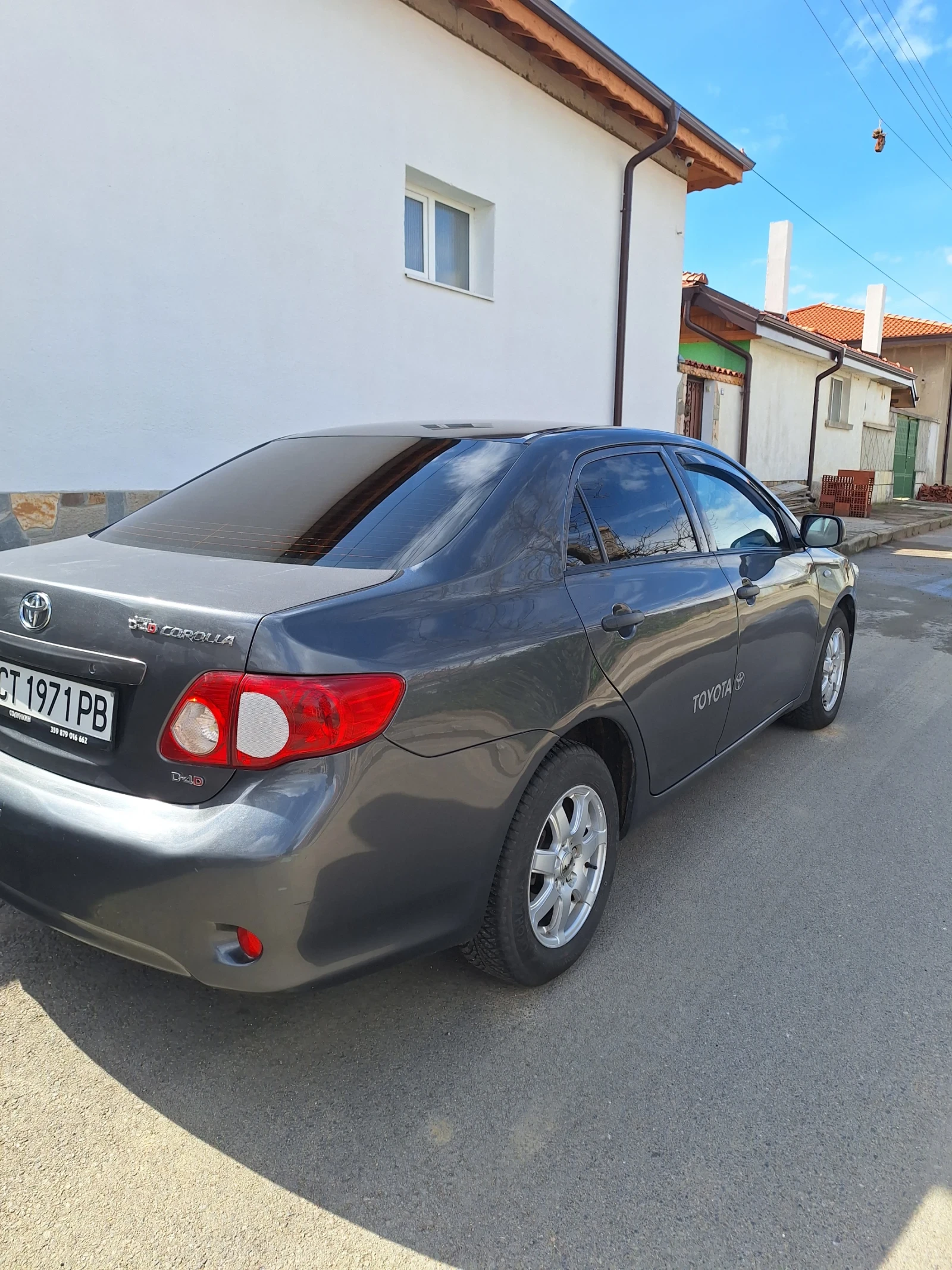 Toyota Corolla 1.4D4D - изображение 4