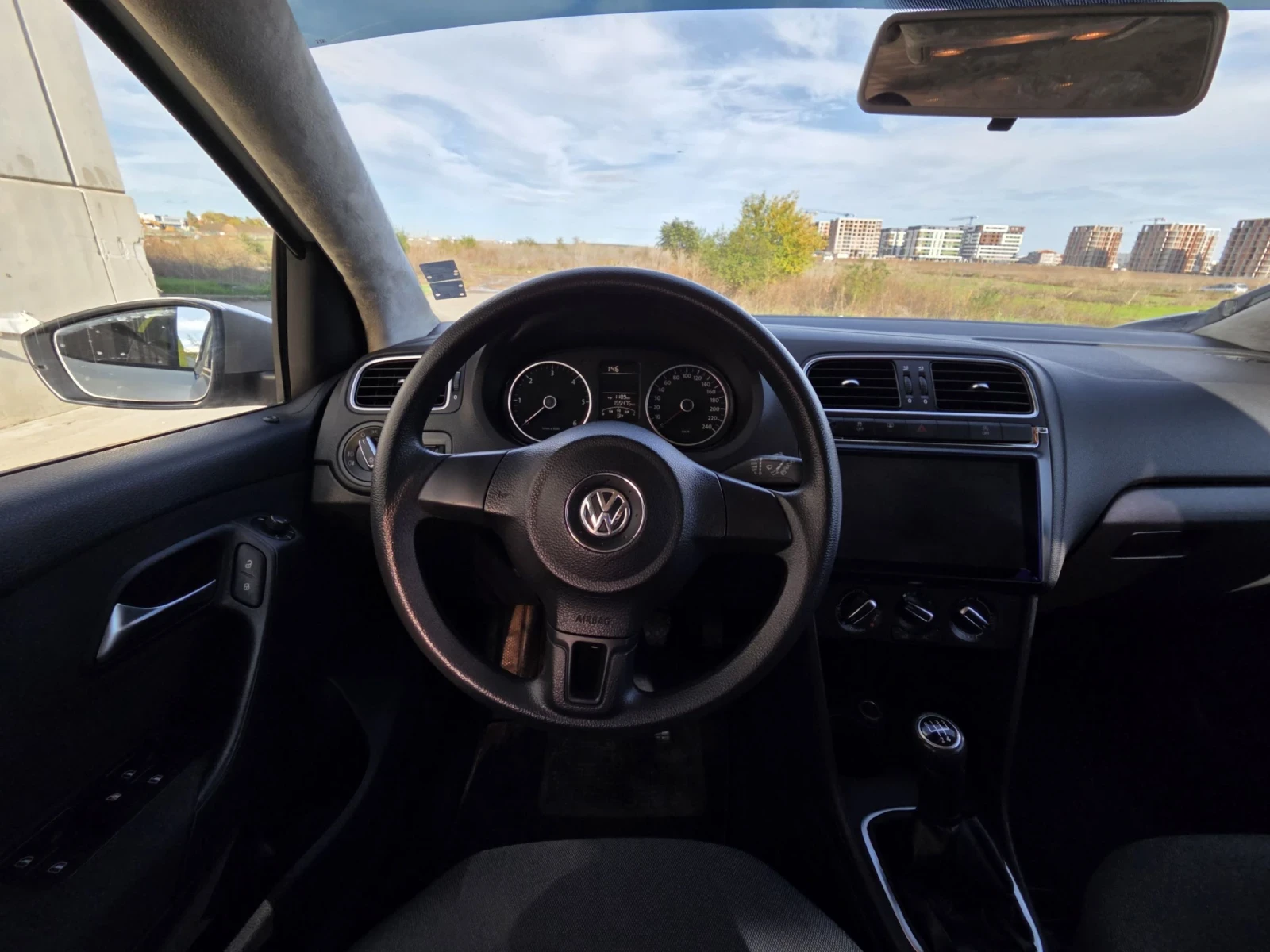 VW Polo 1.6TDI - изображение 6