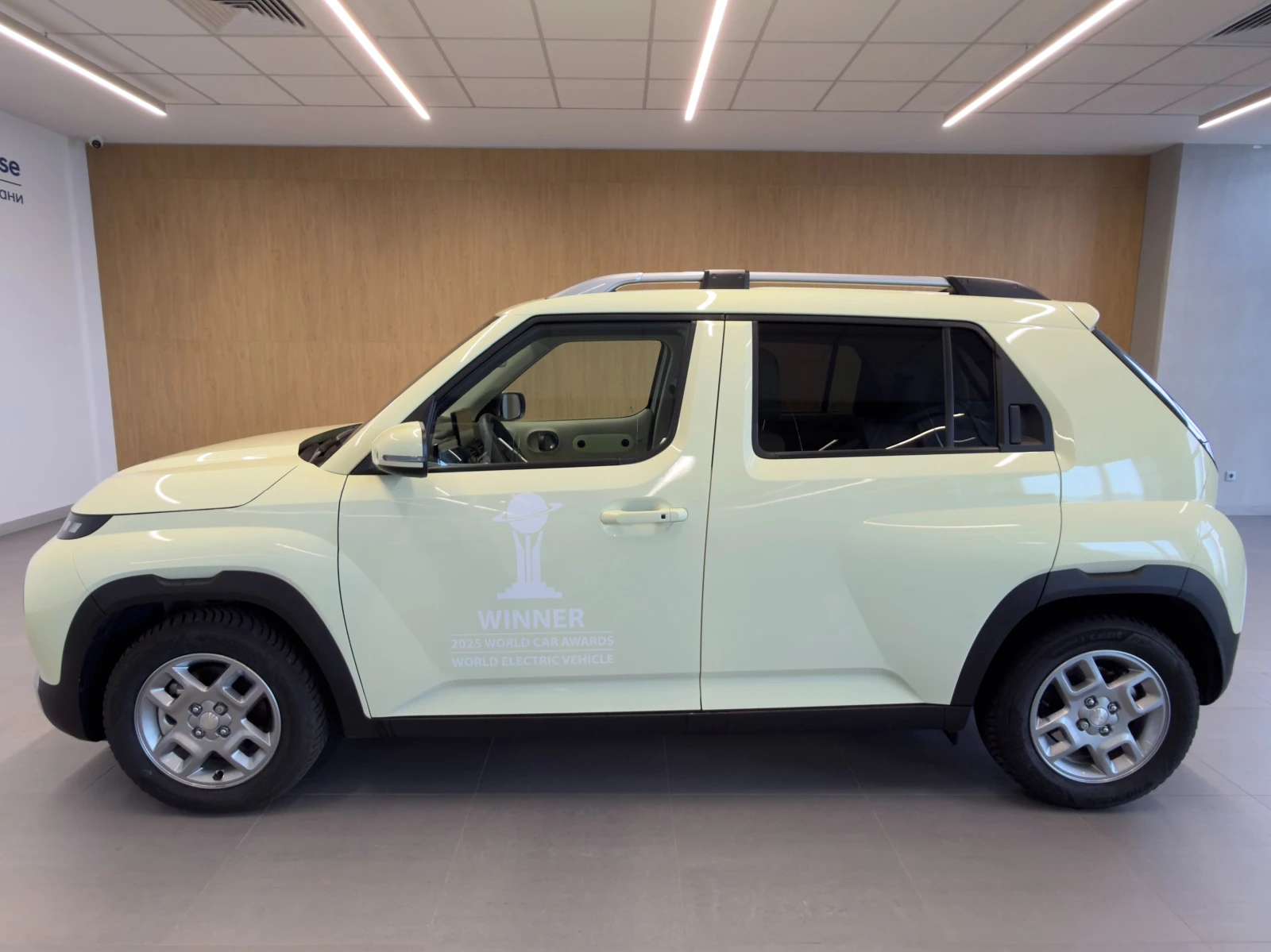 Hyundai Inster 49 kWh EXCLUSIVE - изображение 2