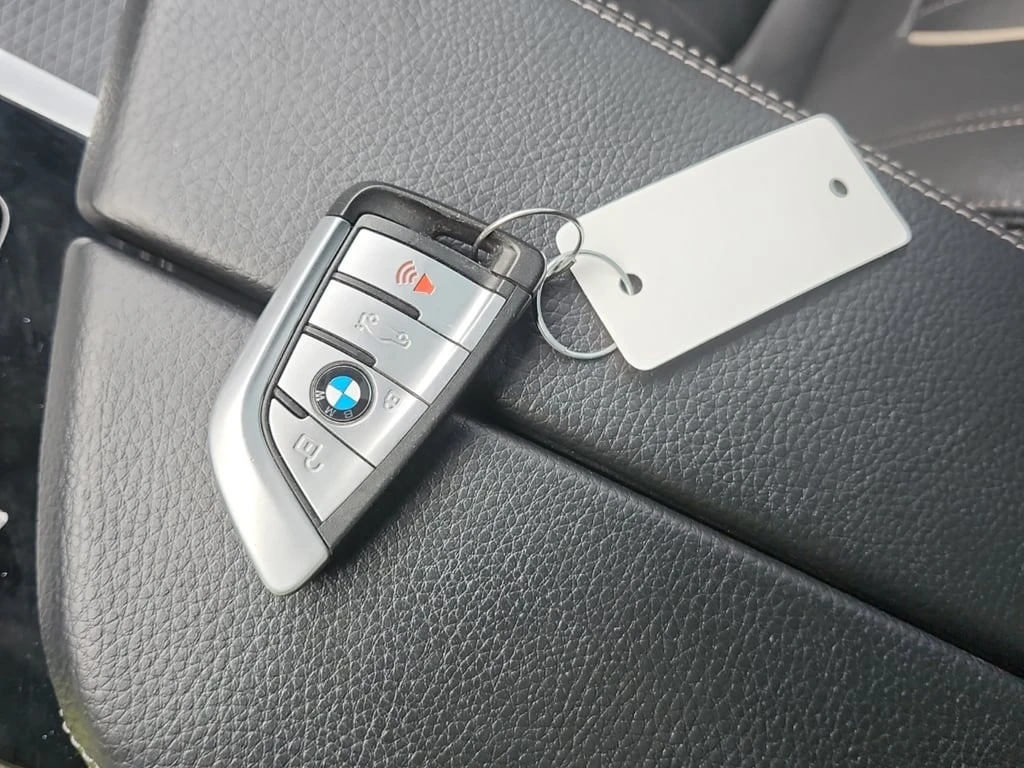 BMW 550 M550I XDRIVE  CARFAX | Mobile.bg   8