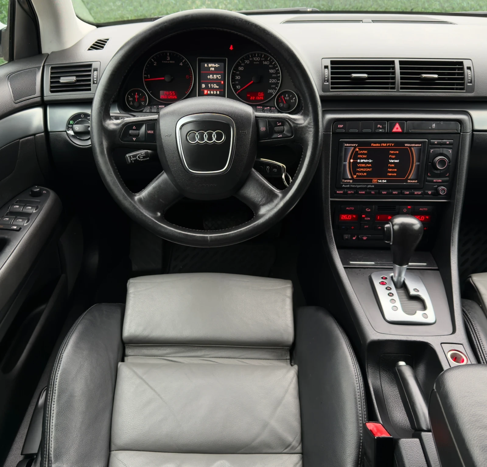 Audi A4 3.0TDi 4x4* AVTOMAT* NAVI* , снимка 11 - Автомобили и джипове - 53280809