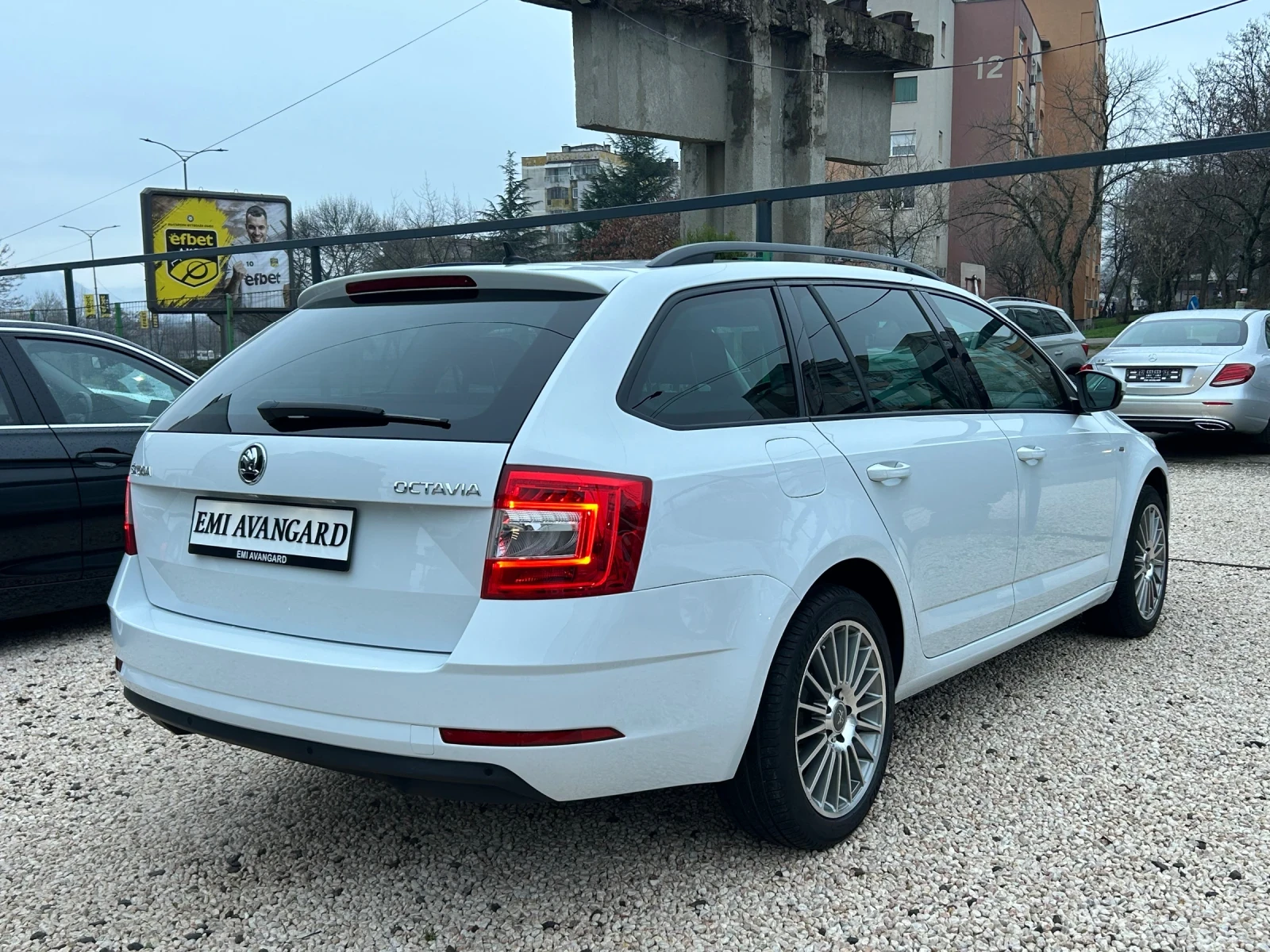 Skoda Octavia 2.0 TDI DSG | Mobile.bg � ����������� 6