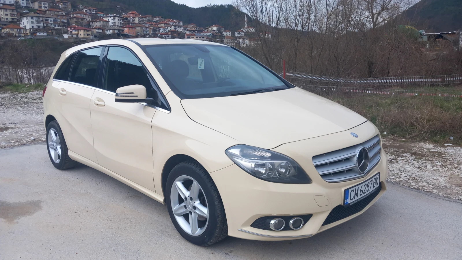 Mercedes-Benz B 180 2.0 CDI, снимка 2 - Автомобили и джипове - 54022234