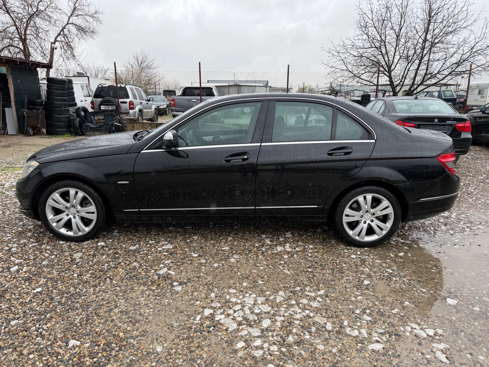 Mercedes-Benz C 220 CDI-AVANTGARDE-NAVI-XENON-KOJA, снимка 2 - Автомобили и джипове - 54062684