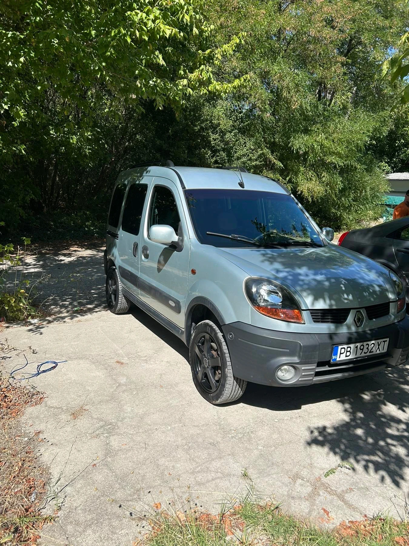 Renault Kangoo 4х4 1.6 ГАЗ, снимка 3 - Автомобили и джипове - 54603398