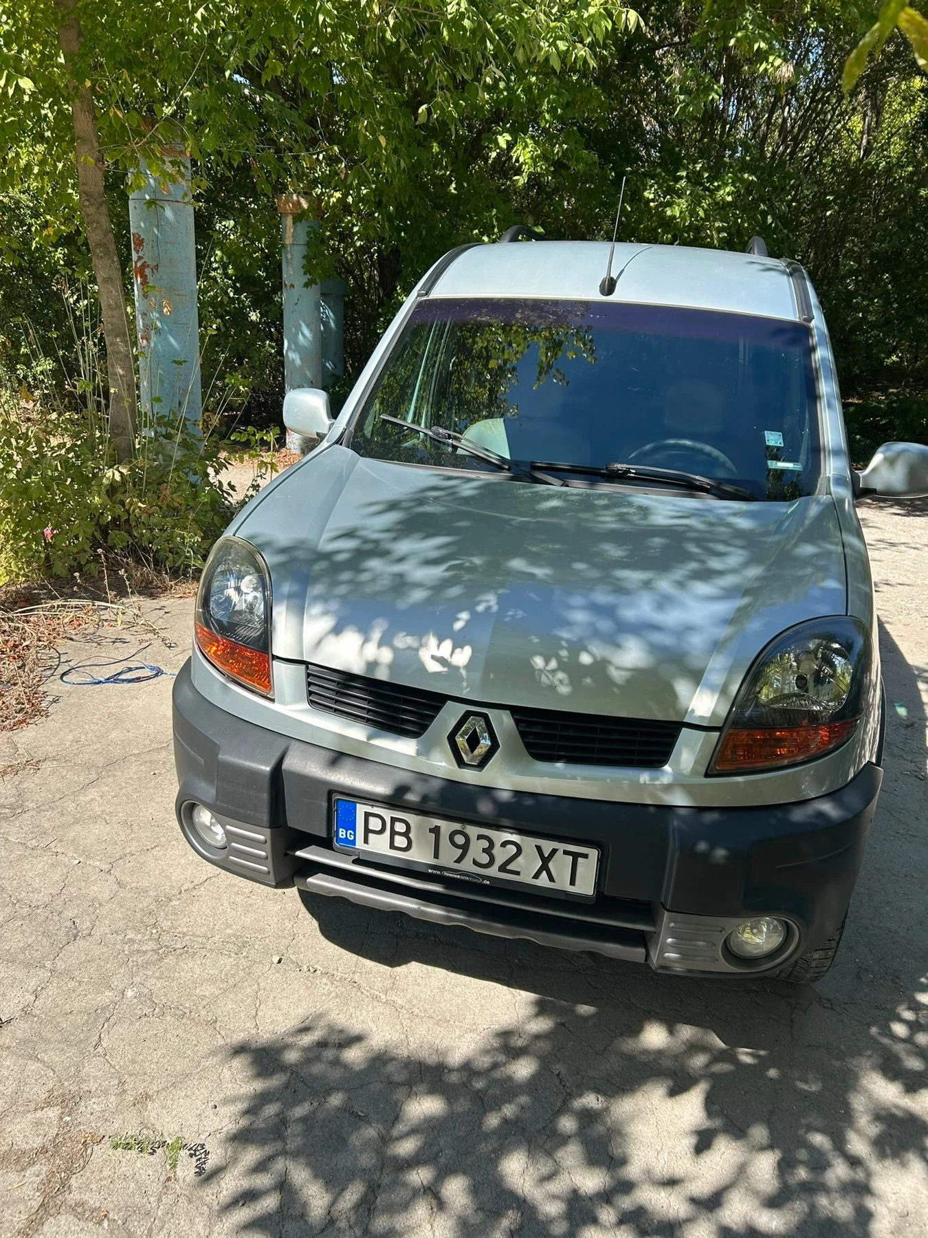 Renault Kangoo 4х4 1.6 ГАЗ, снимка 2 - Автомобили и джипове - 54603398