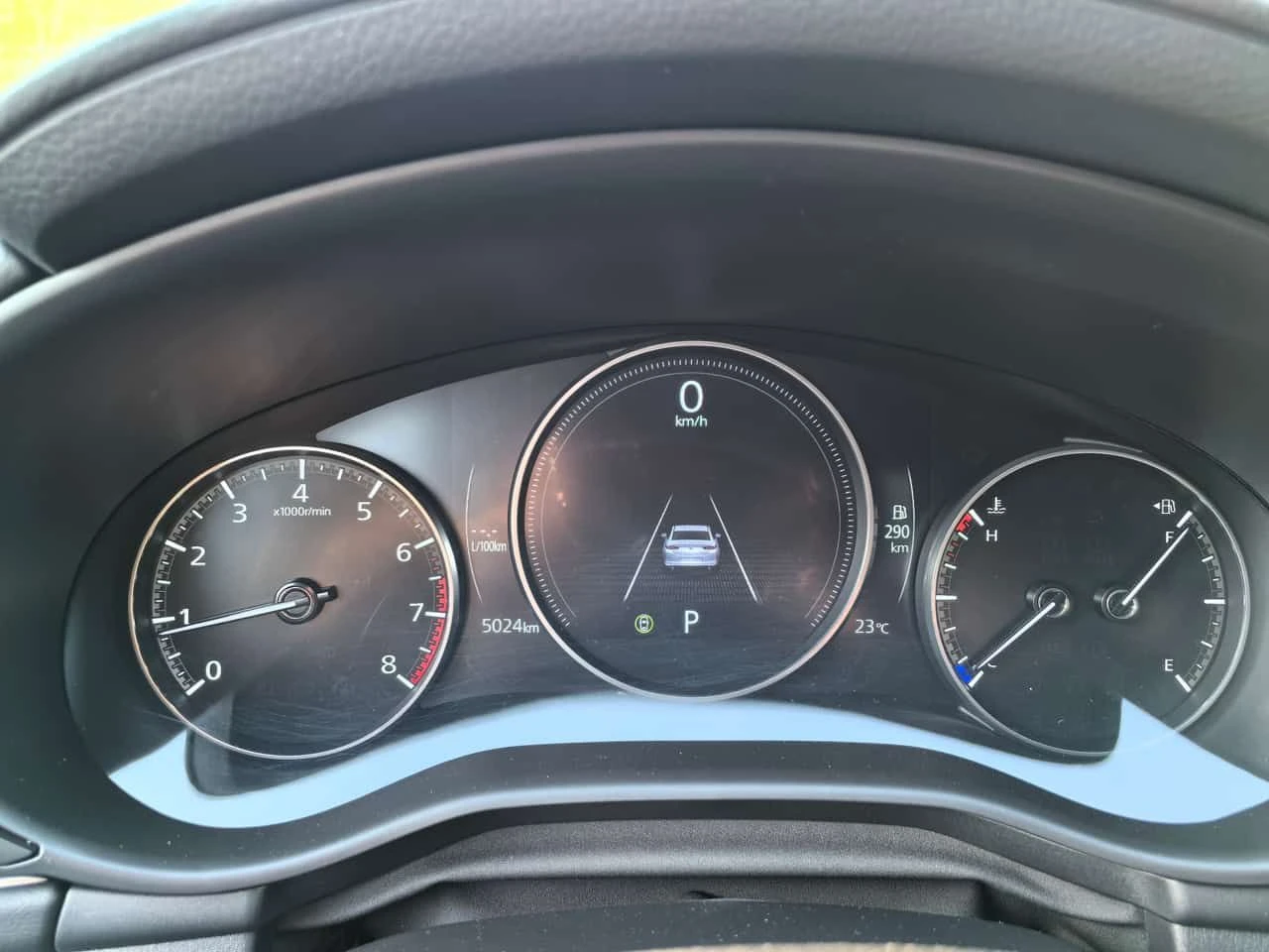 Mazda 3 * GS * CARFAX * 2 ����� * KEYLESS * �������� | Mobile.bg � ����������� 7