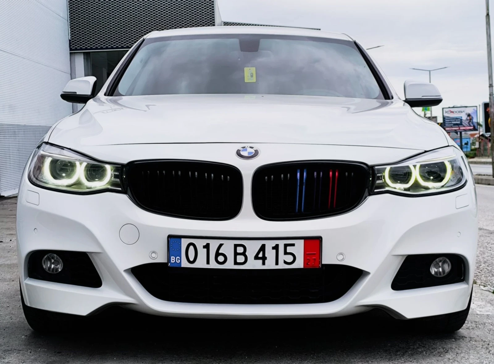 BMW 318 GT F34 M paket, снимка 2 - Автомобили и джипове - 54947381
