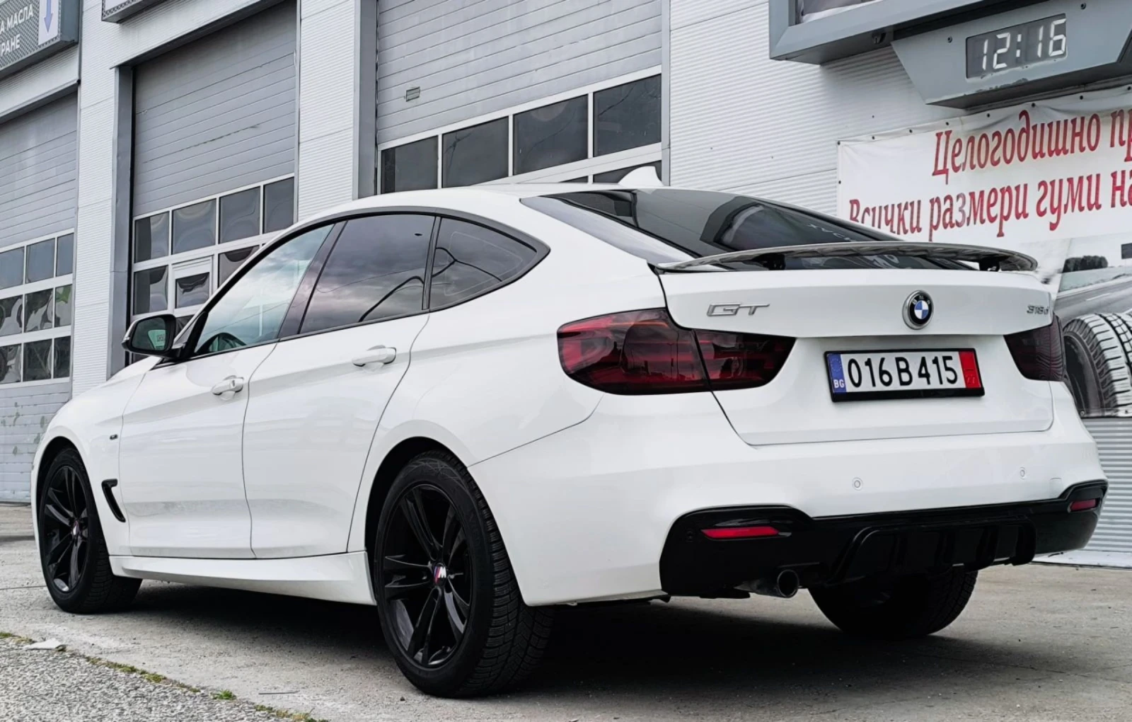 BMW 318 GT F34 M paket, снимка 6 - Автомобили и джипове - 54947381