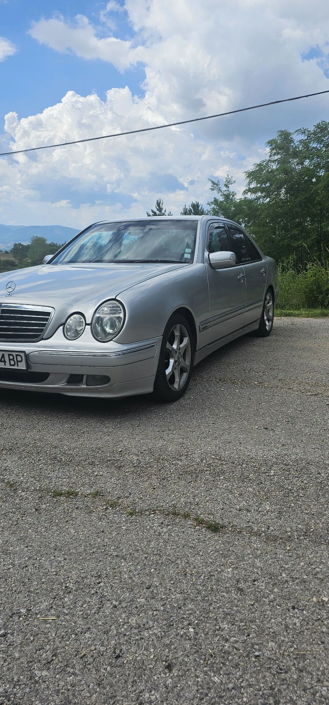 Mercedes-Benz E 270 CDI, снимка 2 - Автомобили и джипове - 55035816