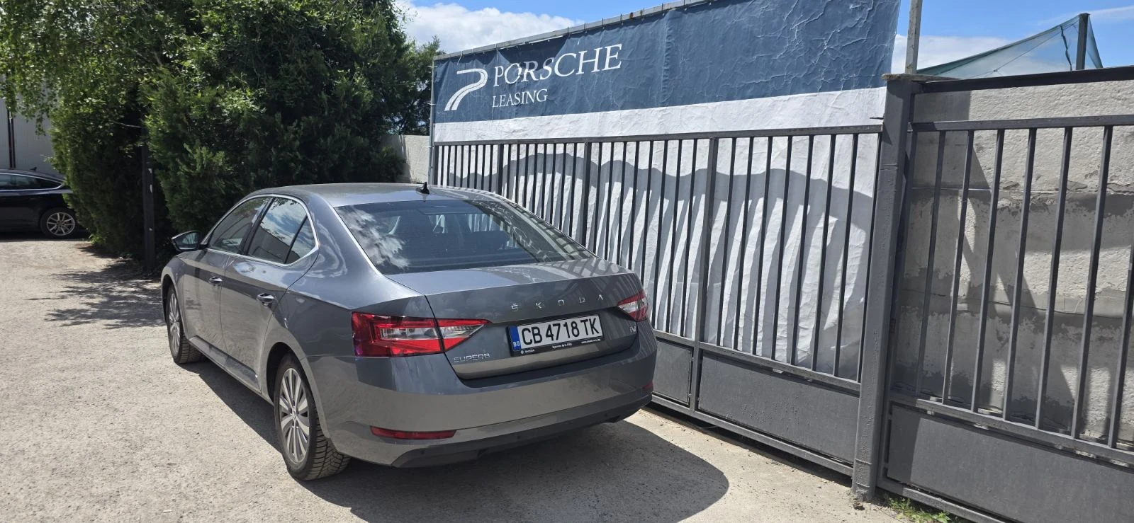 Skoda Superb Ambition P-HEV DSG 1.4TSI 160 kW, 218 к.с., снимка 5 - Автомобили и джипове - 55199564