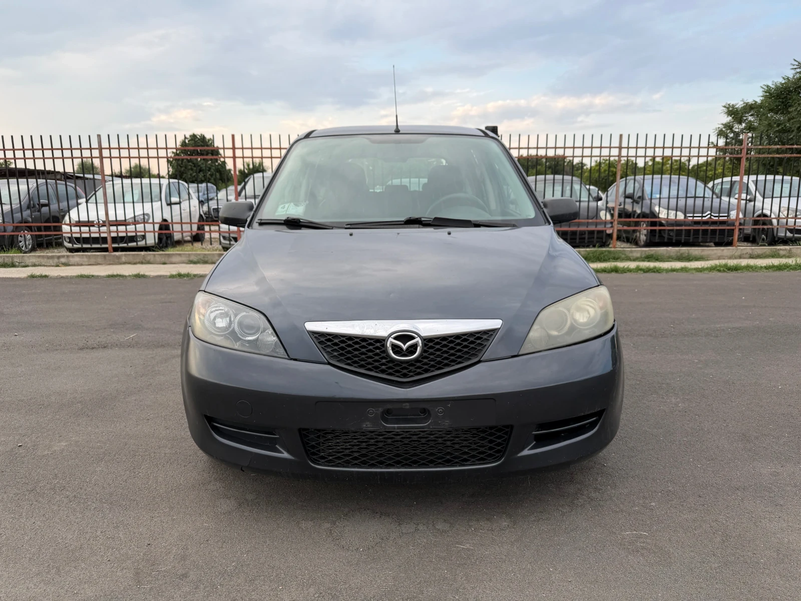 Mazda 2 1.3 Клима 75к.с., снимка 5 - Автомобили и джипове - 55327719